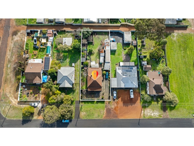 50 Raymond Street, Collie WA 6225