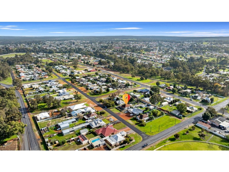 50 Raymond Street, Collie WA 6225