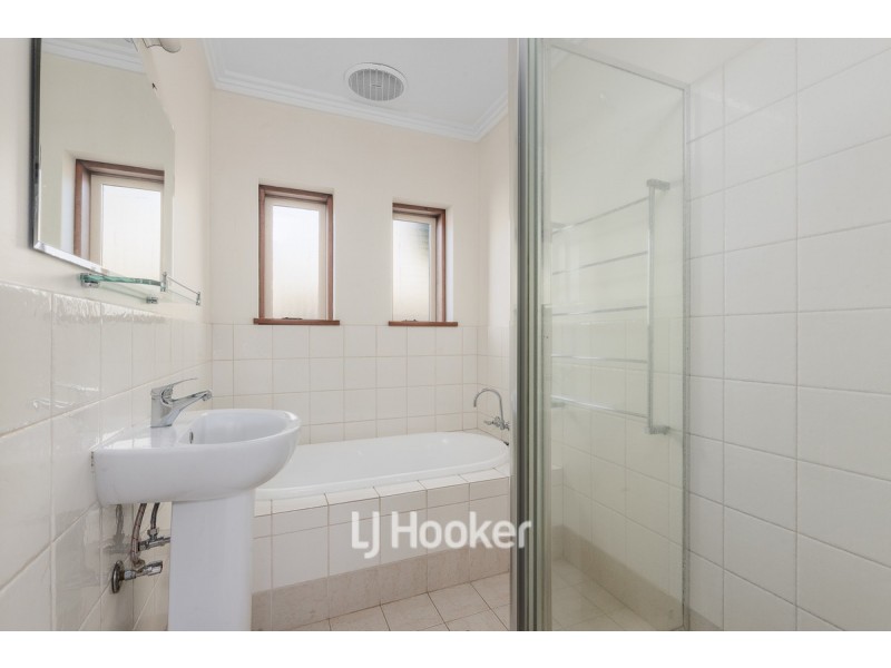 135 Pratt Road, Eaton WA 6232