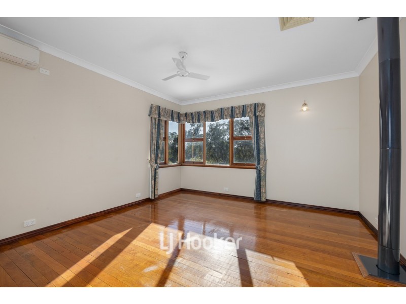 135 Pratt Road, Eaton WA 6232