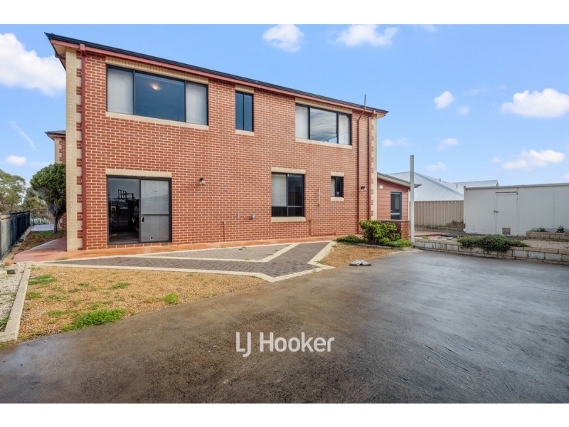 7 Agra Way, Dalyellup WA 6230