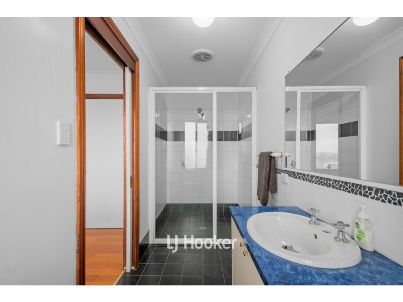 7 Agra Way, Dalyellup WA 6230