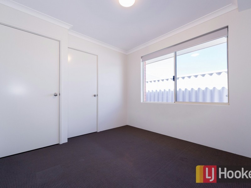 18 Murtin Road, Dalyellup WA 6230