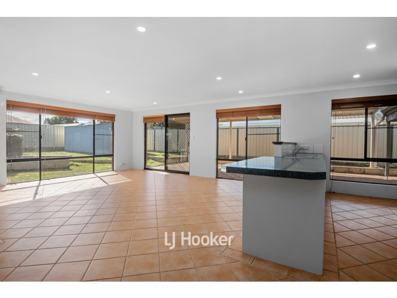 4 O’Meehan Green, Usher WA 6230