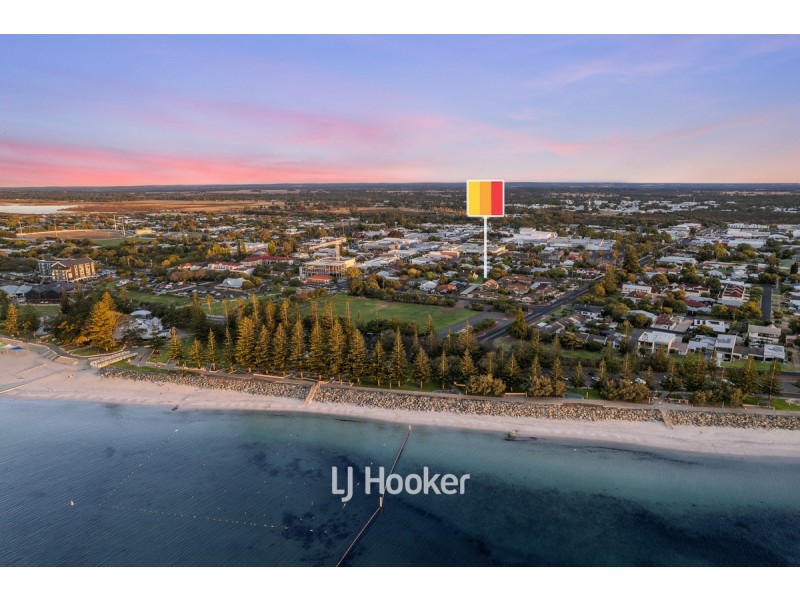11 Adelaide Street, Busselton WA 6280