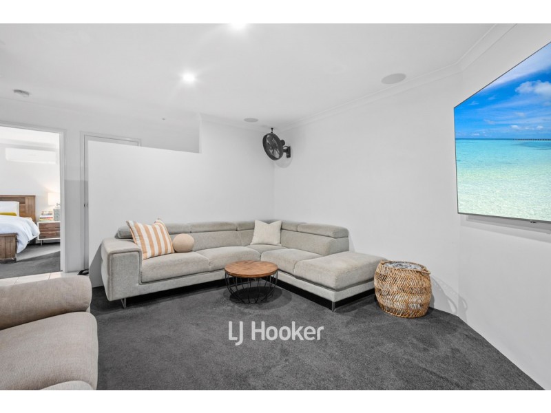 16 Raglan Street, Carey Park WA 6230