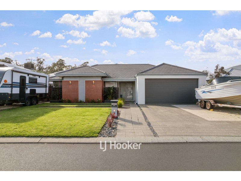7 Carnegie Street, Dalyellup WA 6230