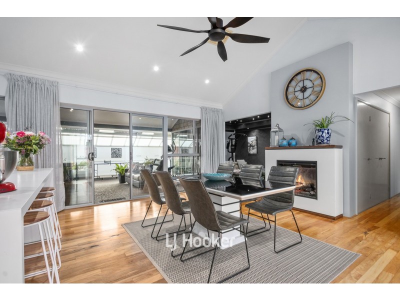 7 Carnegie Street, Dalyellup WA 6230