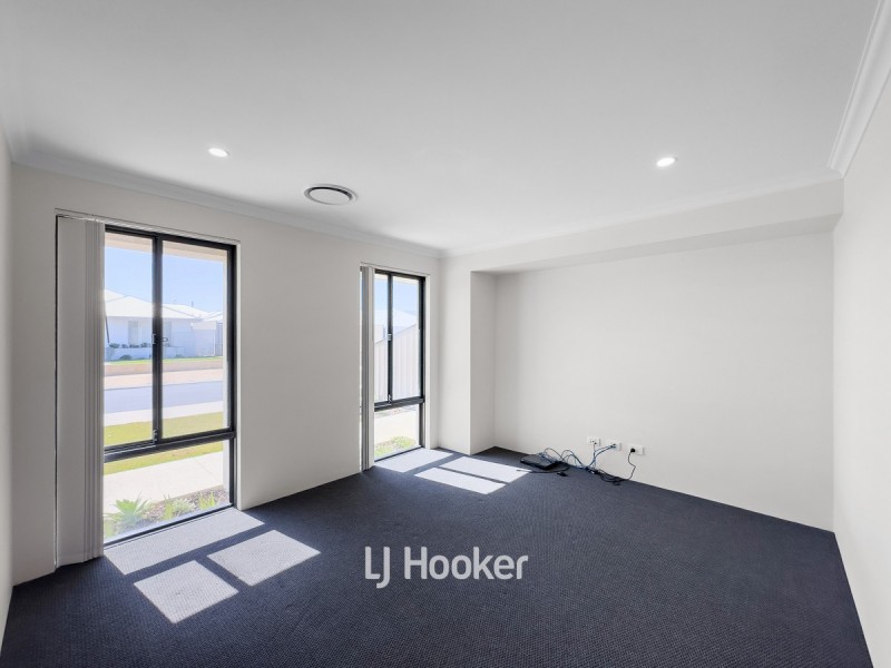 38 Carnelian Avenue, Australind WA 6233