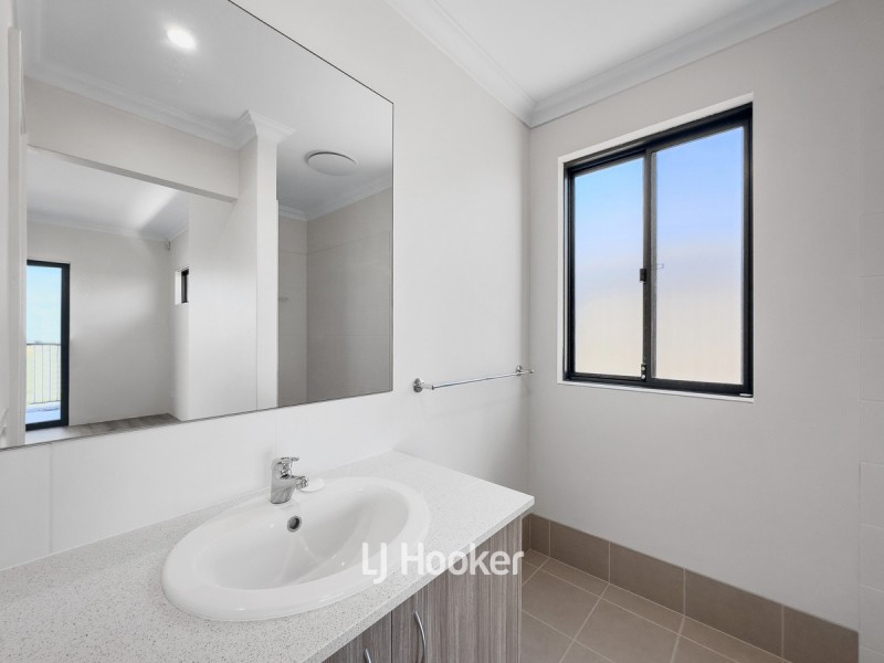 38 Carnelian Avenue, Australind WA 6233