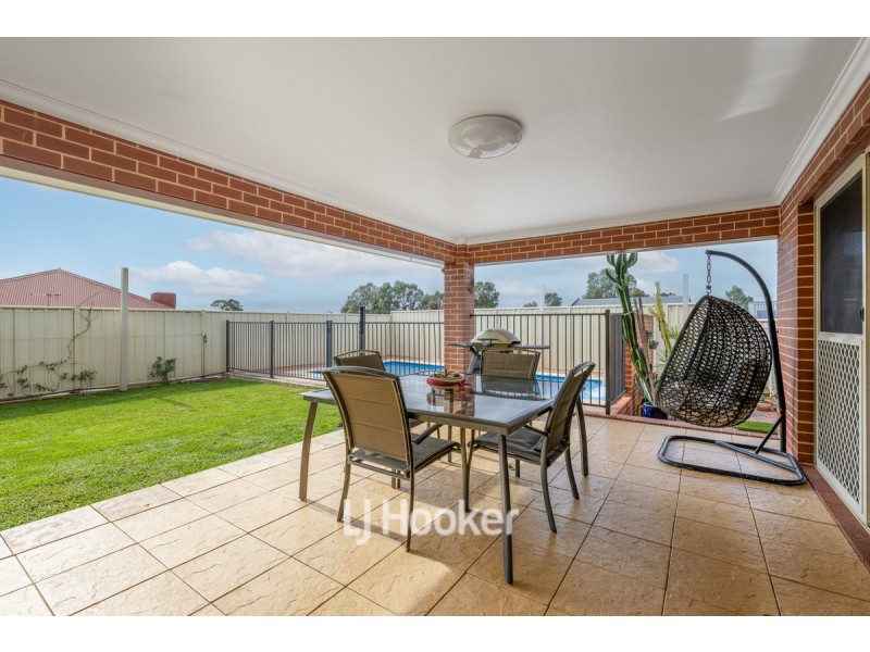48 Sandpiper Parade, Australind WA 6233