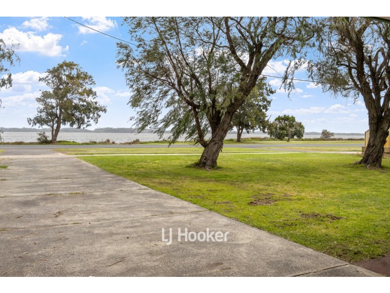 371 Old Coast Road, Australind WA 6233