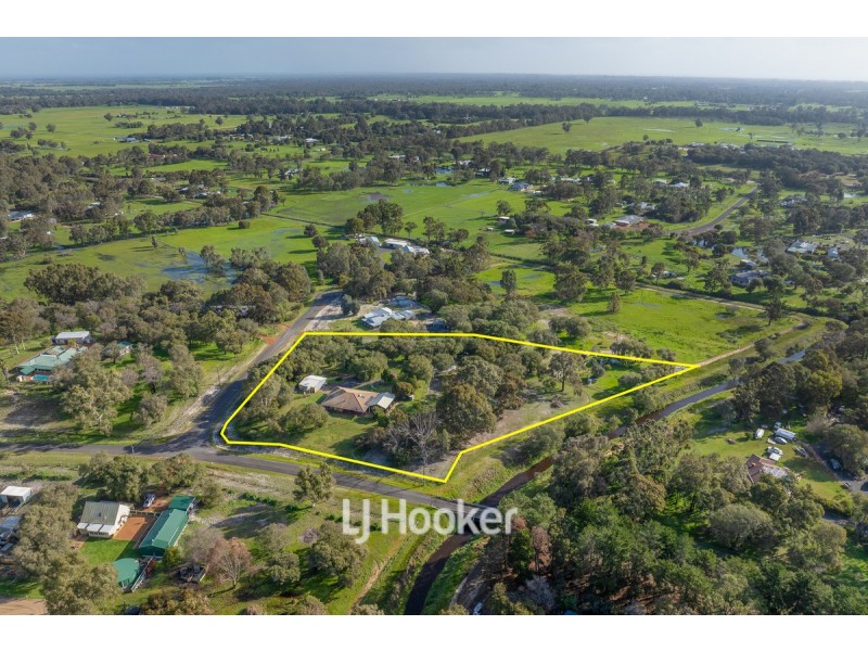6 O’Neil Grove, Dardanup West WA 6236
