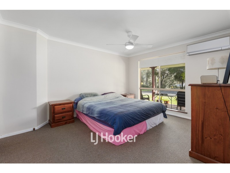 6 O’Neil Grove, Dardanup West WA 6236