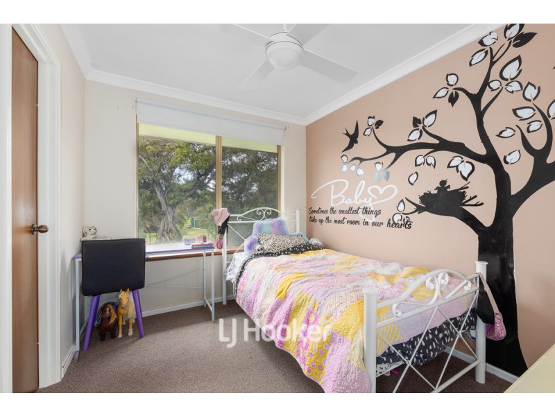 6 O’Neil Grove, Dardanup West WA 6236