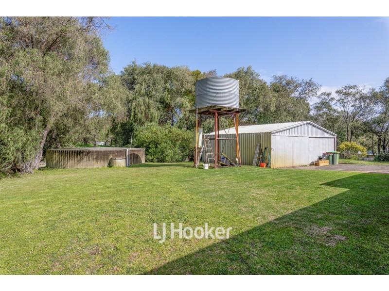 6 O’Neil Grove, Dardanup West WA 6236