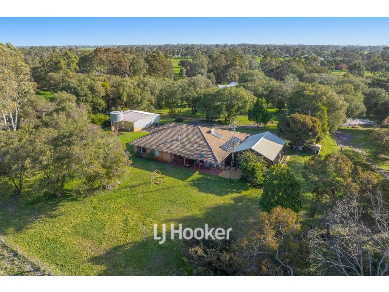 6 O’Neil Grove, Dardanup West WA 6236