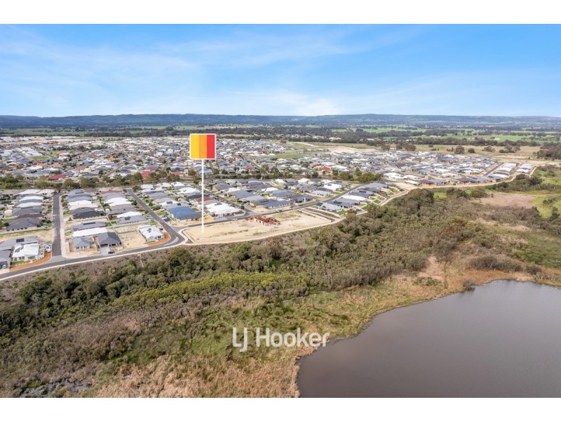 2 Carnelian Avenue, Australind WA 6233