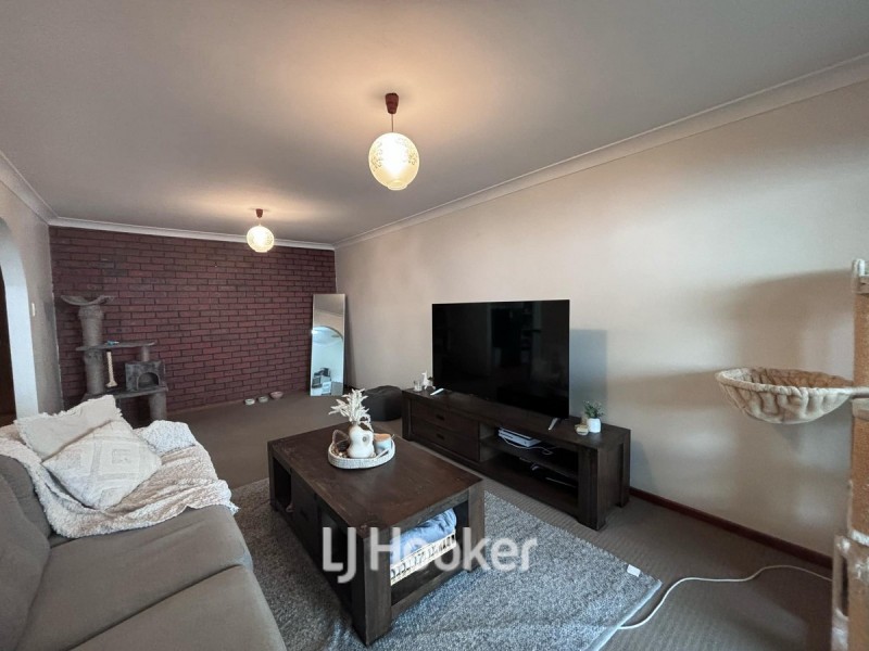 4/11 Symmons Street, Bunbury WA 6230