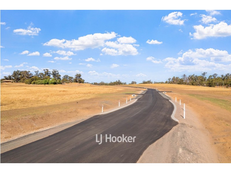 504 Minninup Road, Dalyellup WA 6230