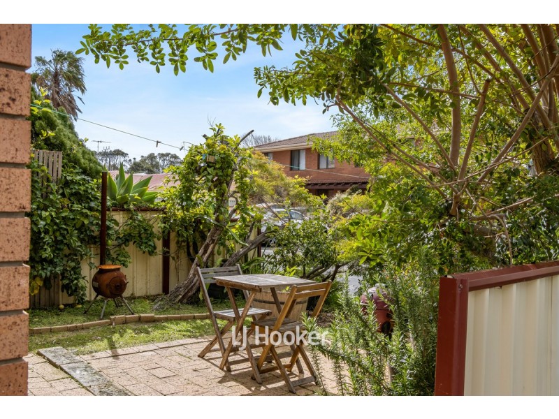 10/4 Braund Street, Bunbury WA 6230