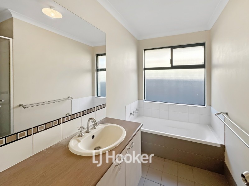 148 Braidwood Drive, Australind WA 6233