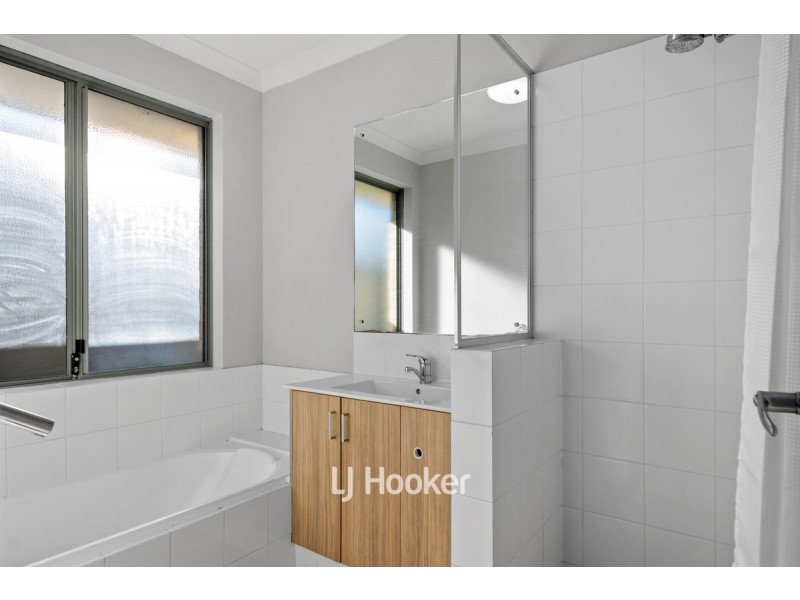 10/35 Winton Street, Carey Park WA 6230