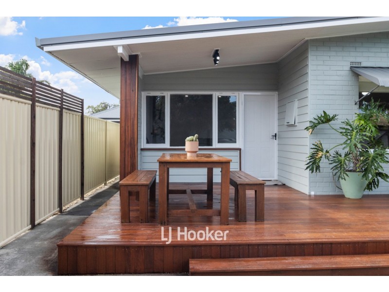9b Wright Street, Withers WA 6230
