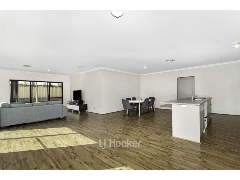 15 Edwinstone Close, Dalyellup WA 6230