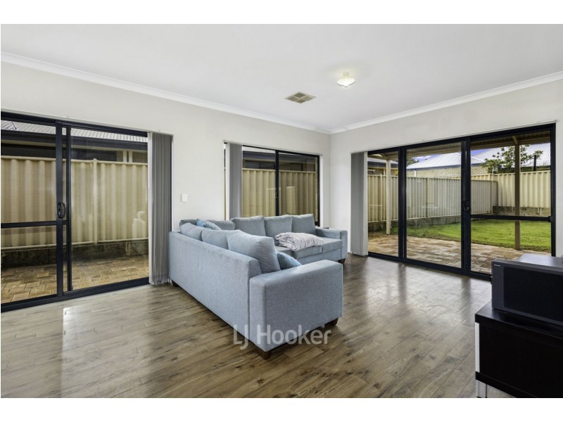 15 Edwinstone Close, Dalyellup WA 6230