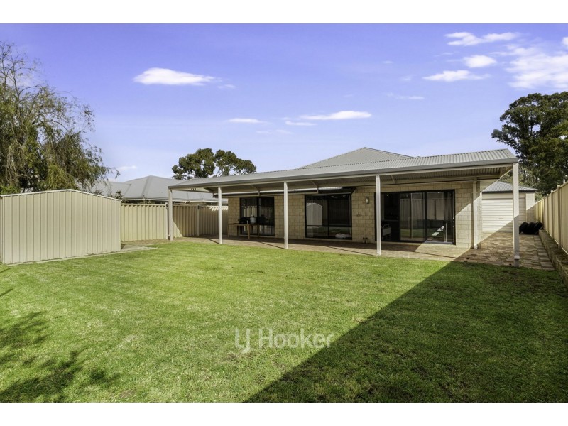 15 Edwinstone Close, Dalyellup WA 6230