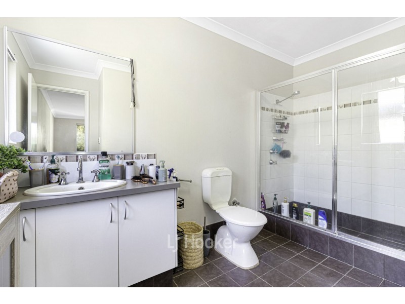 12 Dravite Way, Dalyellup WA 6230