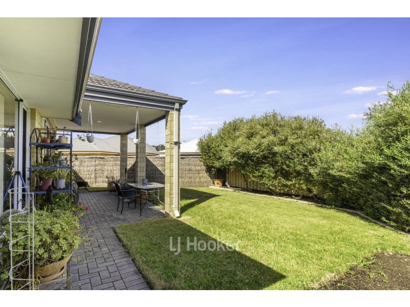 12 Dravite Way, Dalyellup WA 6230