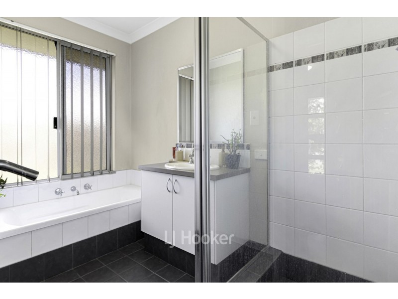 12 Dravite Way, Dalyellup WA 6230