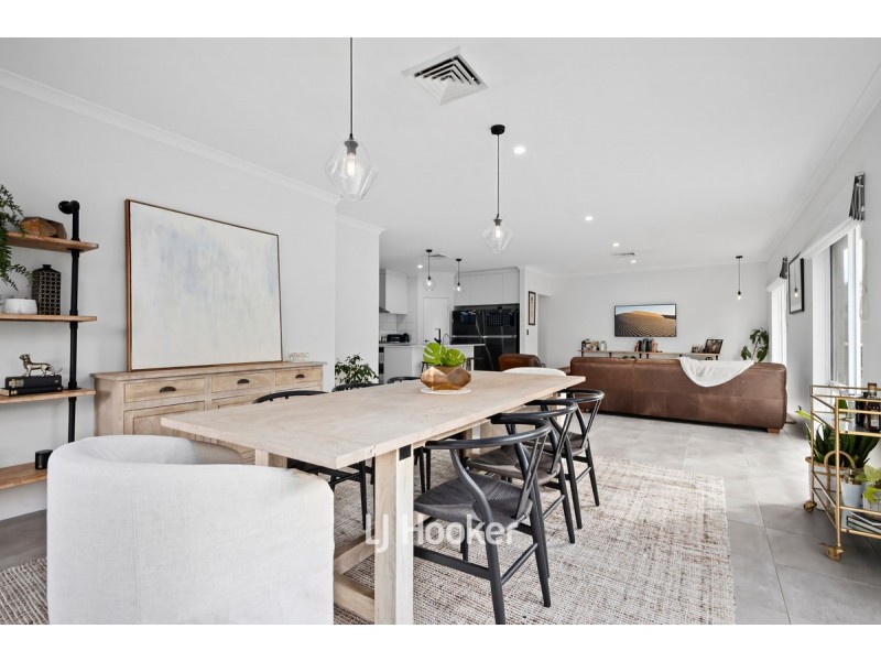 1 Rivergum Way, Glen Iris WA 6230