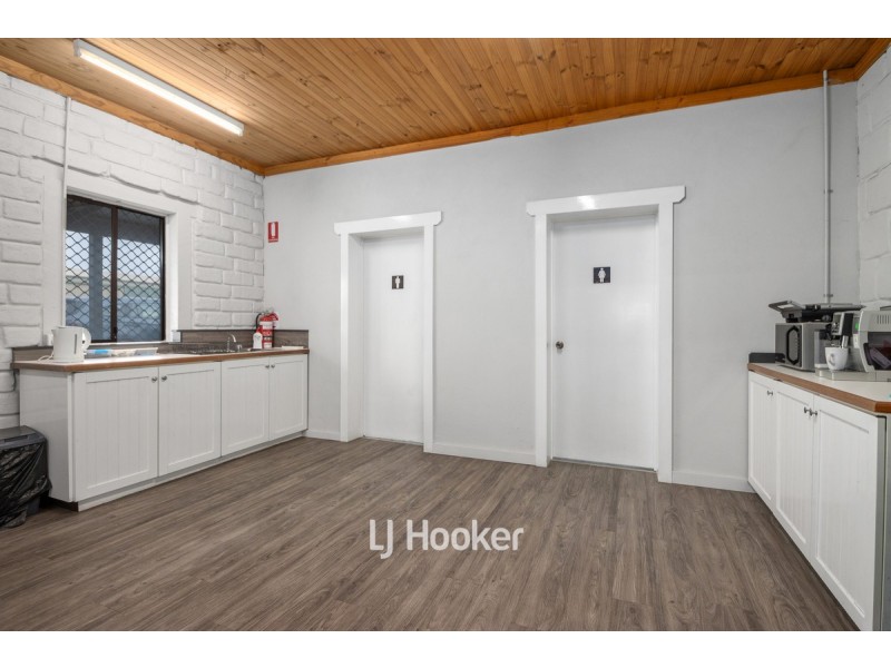 12 Kershaw Street, Busselton WA 6280