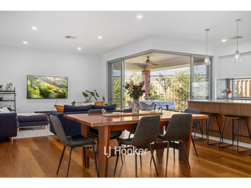 3 Glenelg Drive, Millbridge WA 6232