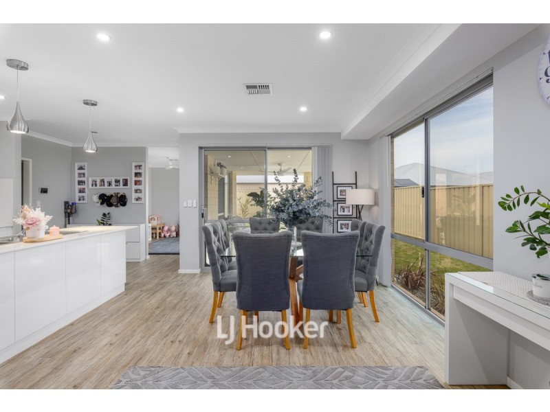 33 Edenhope Road, Australind WA 6233