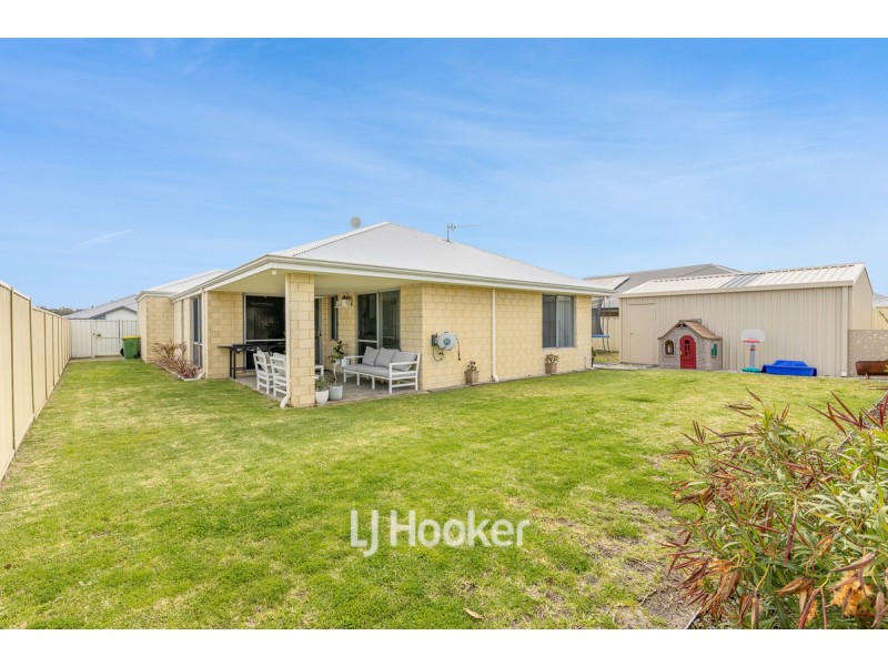 33 Edenhope Road, Australind WA 6233