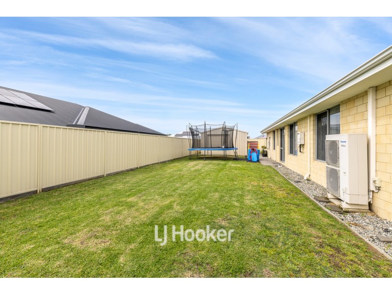 33 Edenhope Road, Australind WA 6233