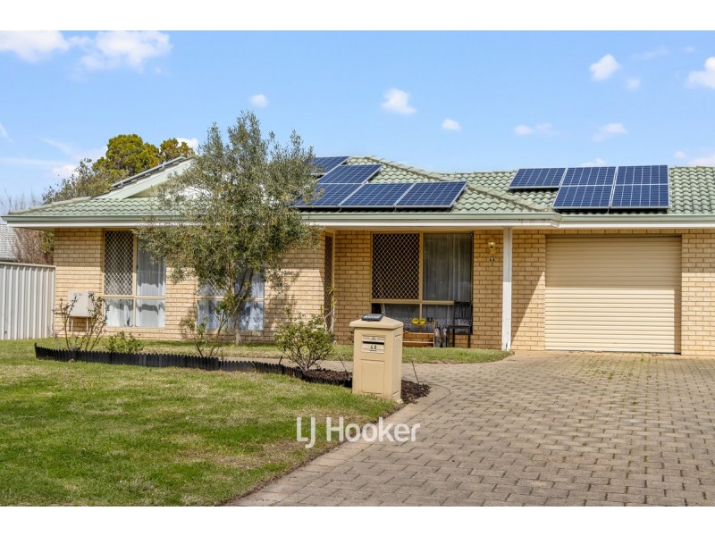 1/4 Butcherbird Place, West Busselton WA 6280