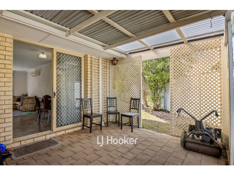 1/4 Butcherbird Place, West Busselton WA 6280
