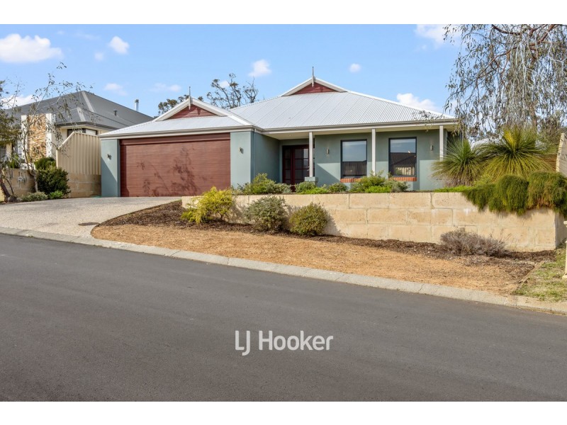 4 Topaz Way, Dalyellup WA 6230