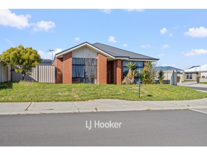 2 Pisces Way, Australind WA 6233