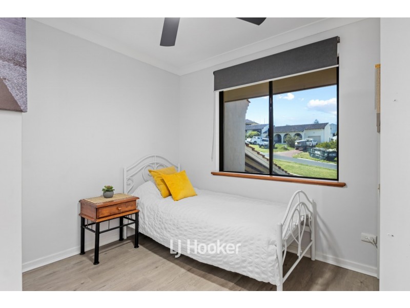 25/13 Upper Esplanade, Bunbury WA 6230