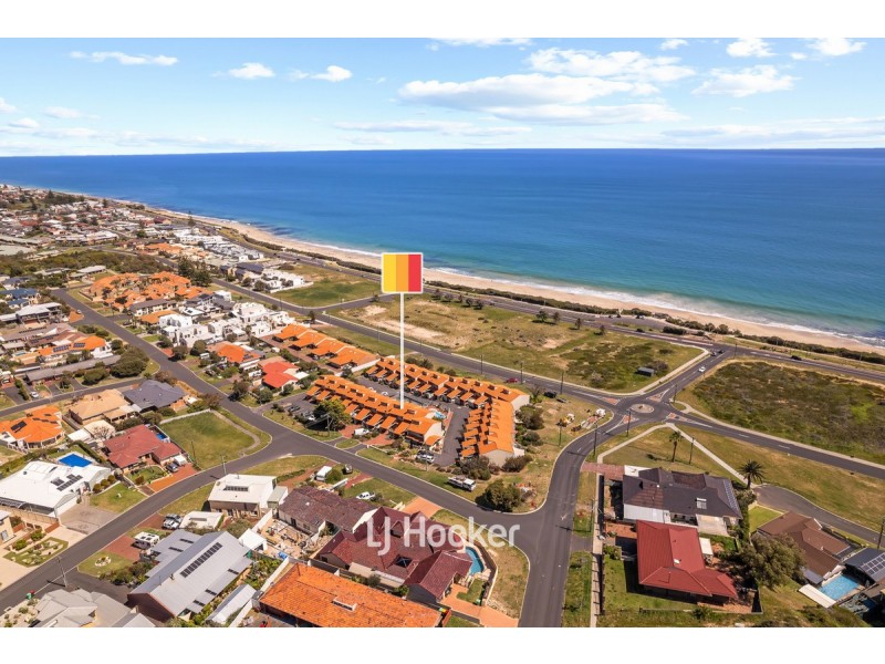 25/13 Upper Esplanade, Bunbury WA 6230