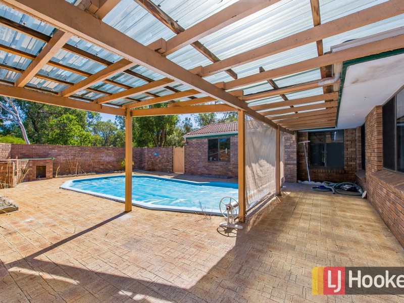 13 Crimp Crescent, Leschenault WA 6233