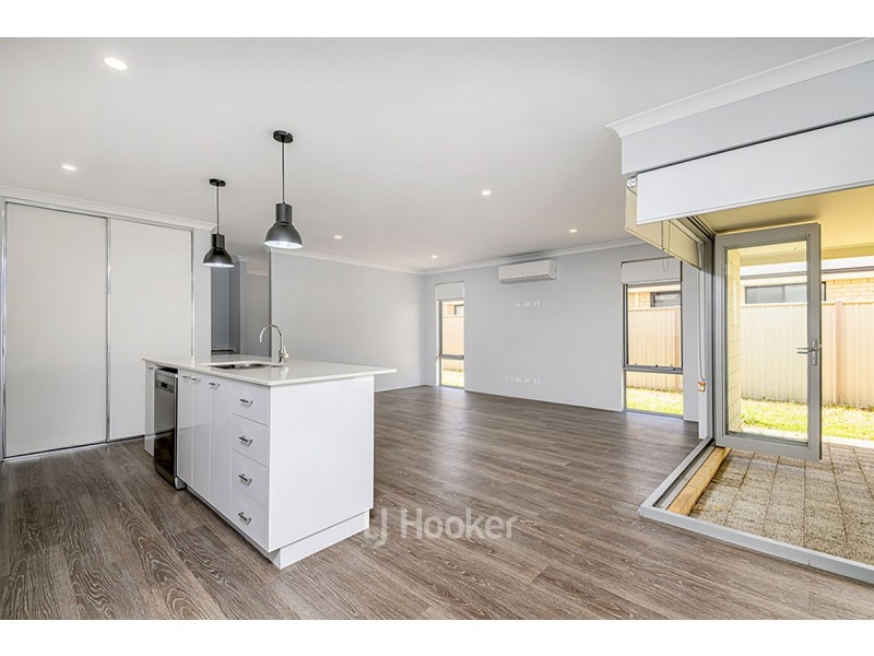 33 Solar Street, Australind WA 6233