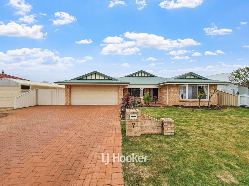 7 Iris Way, Glen Iris WA 6230