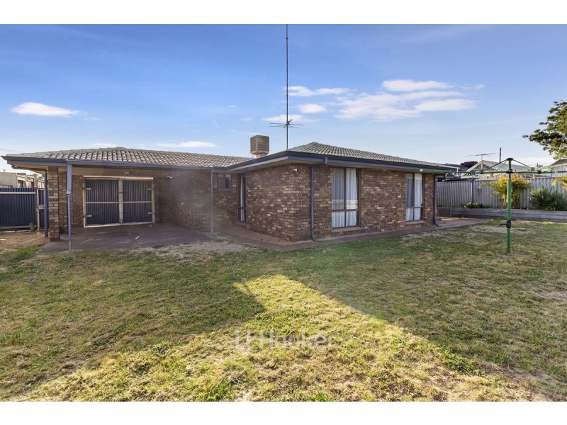 3 Sanford Way, Eaton WA 6232